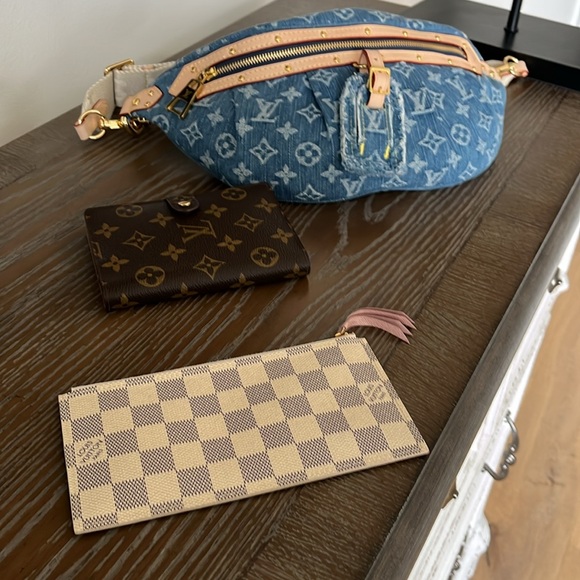 Louis Vuitton Felice Damier Azure Pouch - Picture 1 of 11